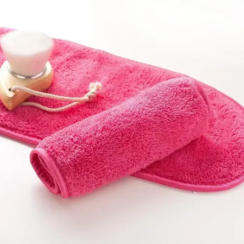 Reusable Microfiber Makeup Remover Towel - Pure Radiance Beauty