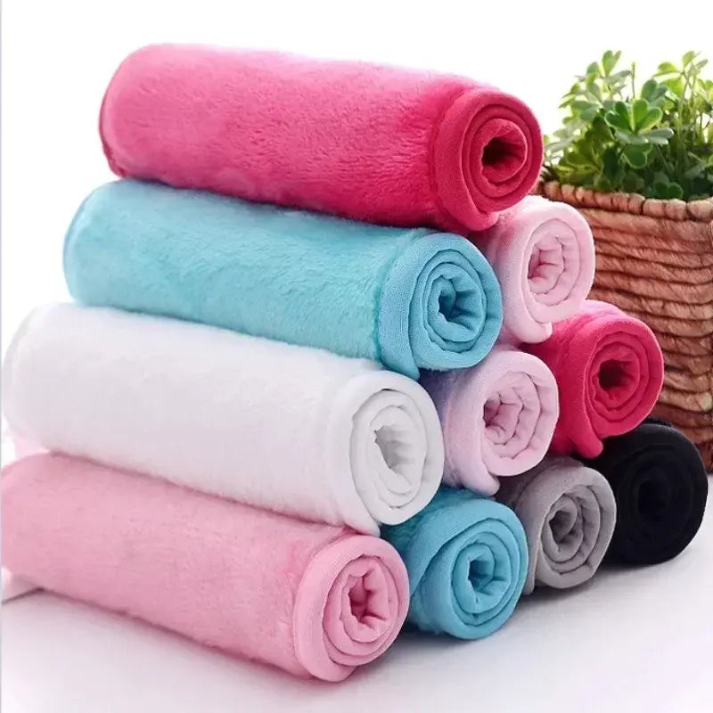 Reusable Microfiber Makeup Remover Towel - Pure Radiance Beauty